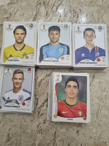 Figurinhas da copa 2014 e 2018.