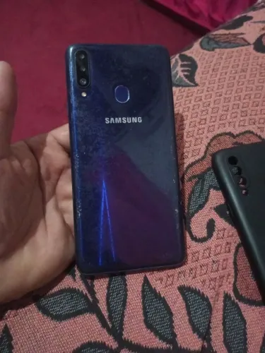 Vendo um celular ou troco por relógio technos ou Oriet