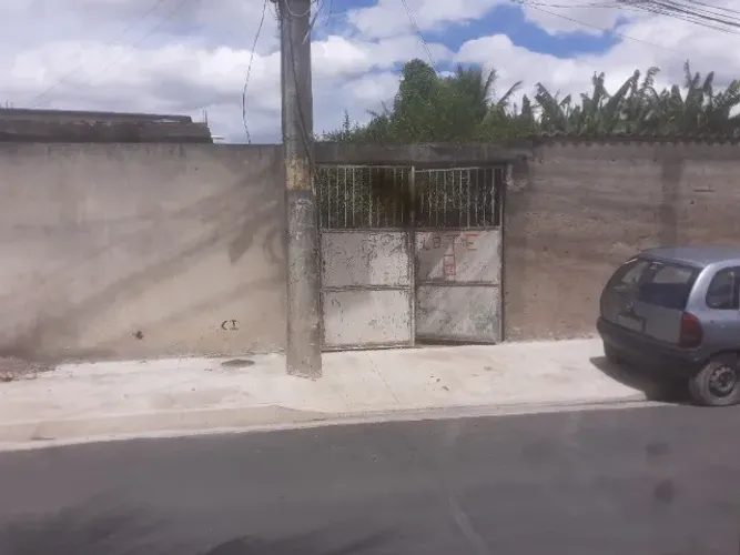 Terreno 136m2