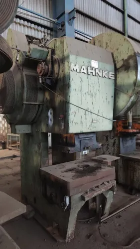 PRENSA MAHNKE EXCÊNTRICA 165 TON COM EMBREAGEM | FORÇA BRUTA PARA PRODUÇÃO INDUSTRIAL