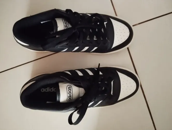 Tênis Adidas break start