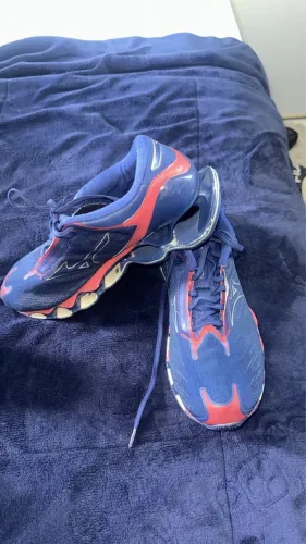 Vendo MIZUNO ORIGINAL URGENTE