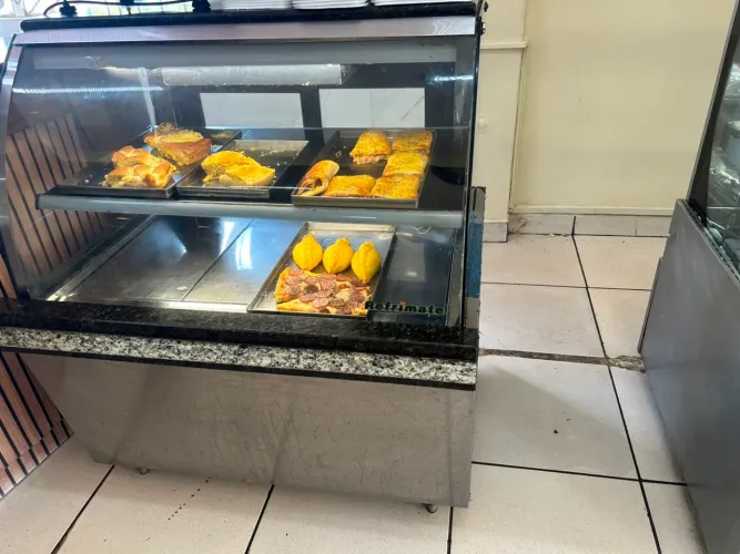 Balcão Vitrine Neutro
