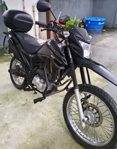 Vendo moto Honda Bros 160