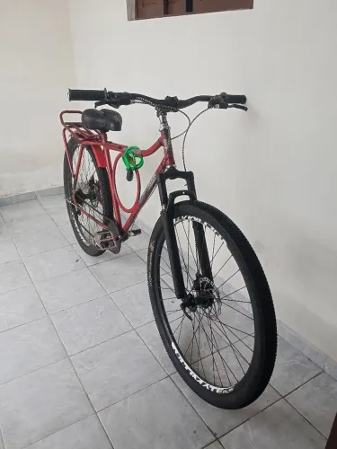 Bicicleta Monark - aro 29 - freio a disco - marcha - amortecedor