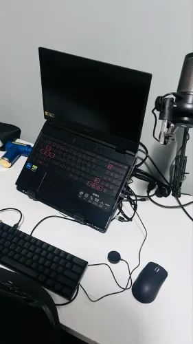 NOTEBOOK NITRO 5(NÃO CONVERSO FORA DA PLATAFORMA)