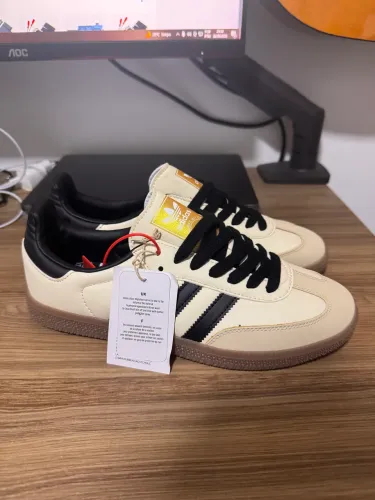 Tênis Adidas Samba OG Cream White / Black (Bege e Preto) - Novo com Tag - Tam 39/40 BR