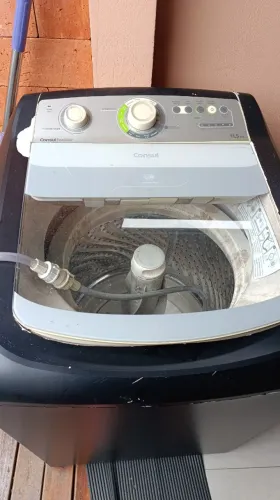 Máquina de lavar roupa 