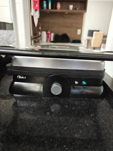 Grill Elétrico Multiuso Oster