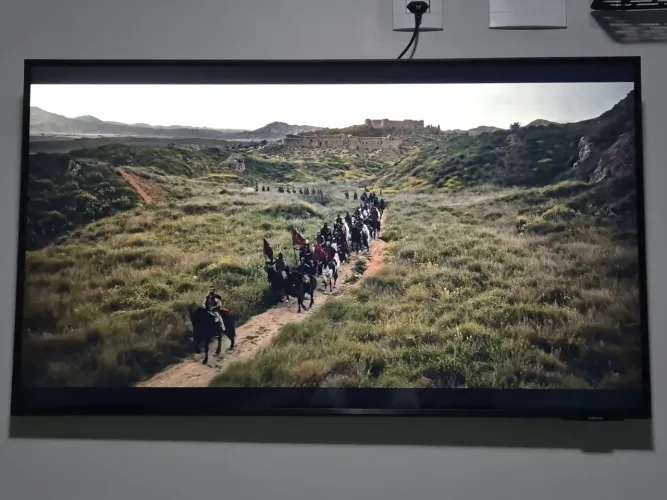 Smart TV Crystal UHD Samsung 43' - BU8000 