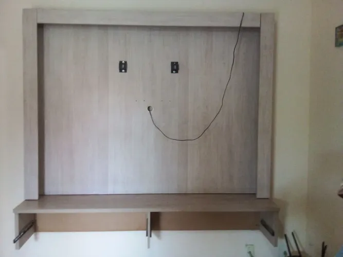 Vendo Rack com duas cavetas valor semi Nova valor 300reais buscar no local