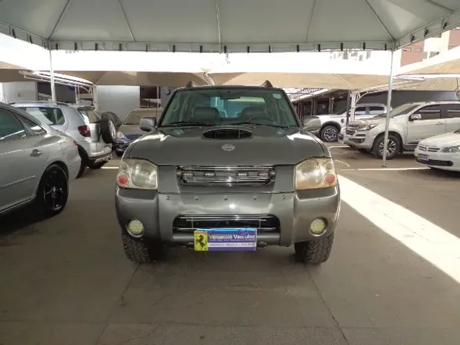 Nissan Frontier Se/se Strik/one CD 4X4 2.8 Dies 2003