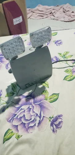 Luminaria de emergência 