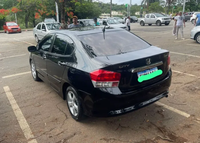 Honda City Sedan LX 1.5 Flex 16V 4P Mec. 2010