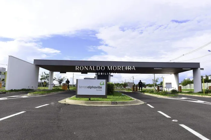 Lote à venda no Condomínio Alphaville Teresina