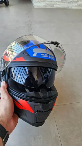 Capacete LS2 Vector II