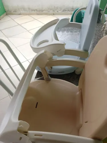 Cadeira para alimentação
