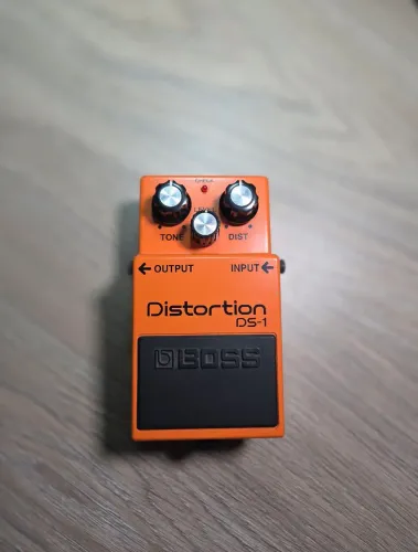 Pedal Boss Distortion DS-1