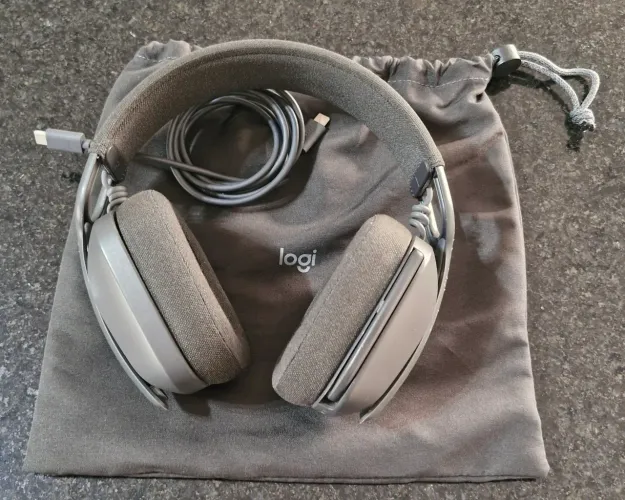 Headset Logitech Zone Vibe 100 Wireless - Grafite