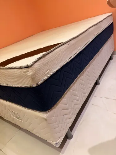 Cama