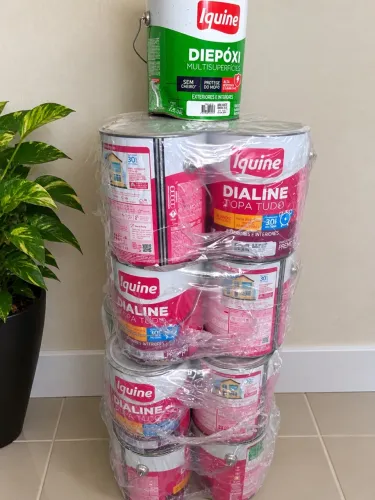 16 latas de tinta lacradas , Iquine branco gelo