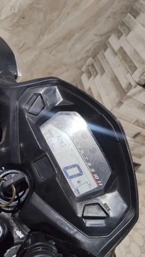 Moto em perfeito condições!! Nunca foi usada por app de uso pessoal.