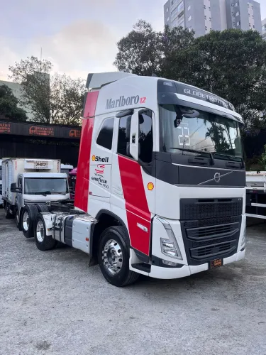 Volvo Fh 460 6x2 2023 Globetrotter 