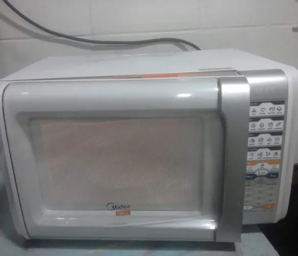 Microondas Midea