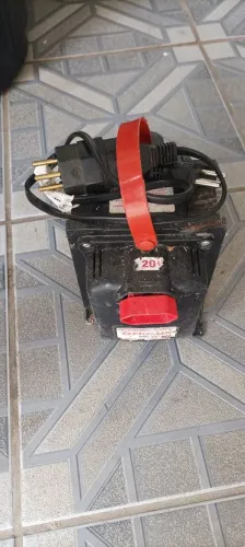 Autotransformador 110v / 220 / Force Lux Premium
