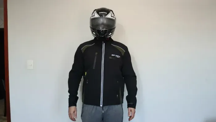 (Novíssimo) JAQUETA GP TECH SOFT CASUAL RESISTENTE À ÁGUA 