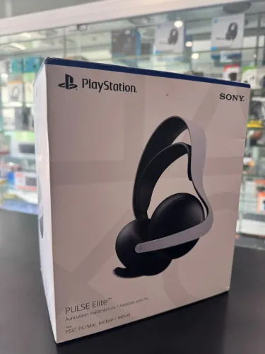 Vendo Headset original Sony PULSE Elite para PlayStation 5 branco pouquíssimo usado.