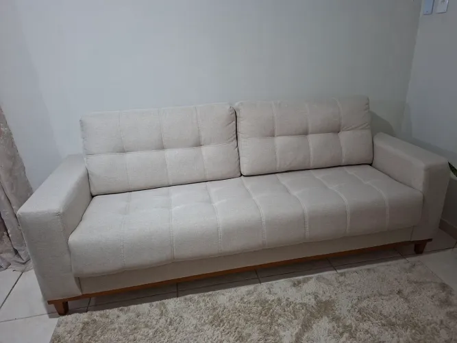 Sofá - 3 Lugares NOVÍSSIMO