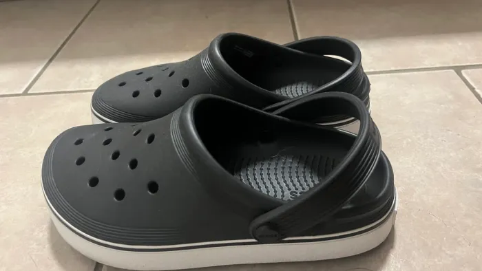 Crocs Off Court Clog Original Preto - Tamanho 36 (M5/W7) Unissex