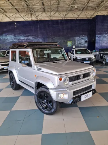 Suzuki Jimny Sierra 4style 1.5 16V AUT 2024