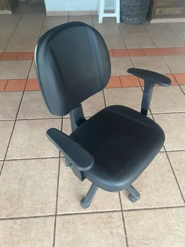 Cadeiras De Escritório Ajuste Altura Couro Sintético Preto Com Rodinhas