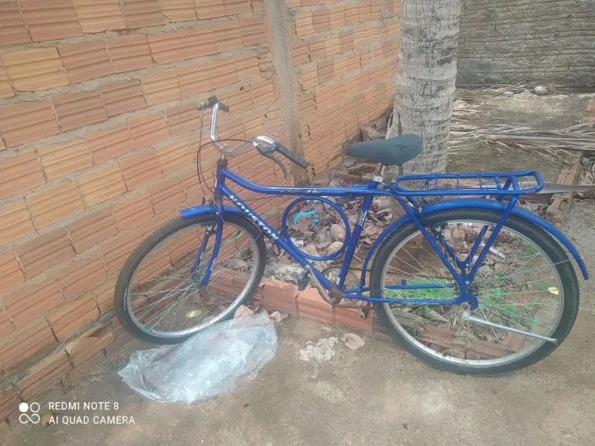 Bike aro 26 para vender com urgência apenas R$300