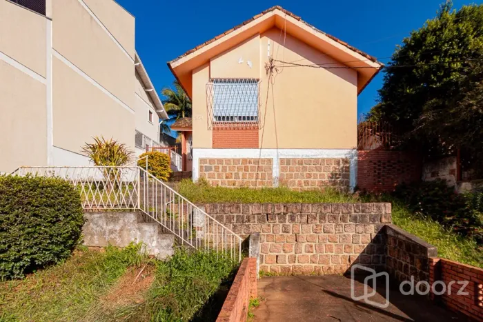 Imóvel na Deputado Aramy Silva com 3 dormitórios e 147m²