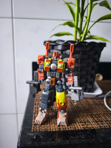 Crashbar transformers legacy