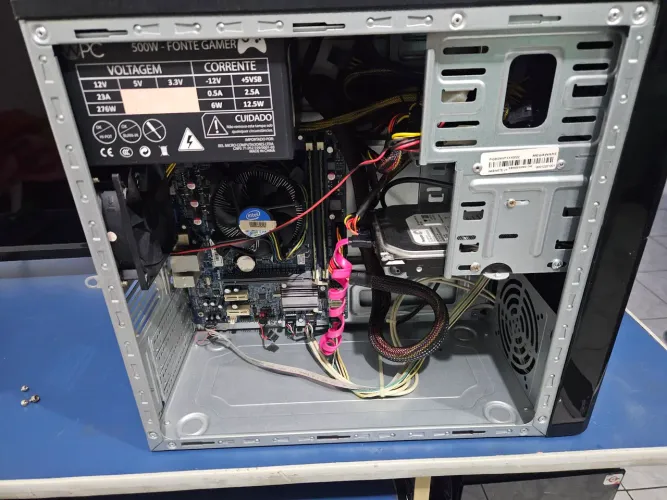 Vendo - Pc Megaware core i3 3.30ghz-6Gb ram