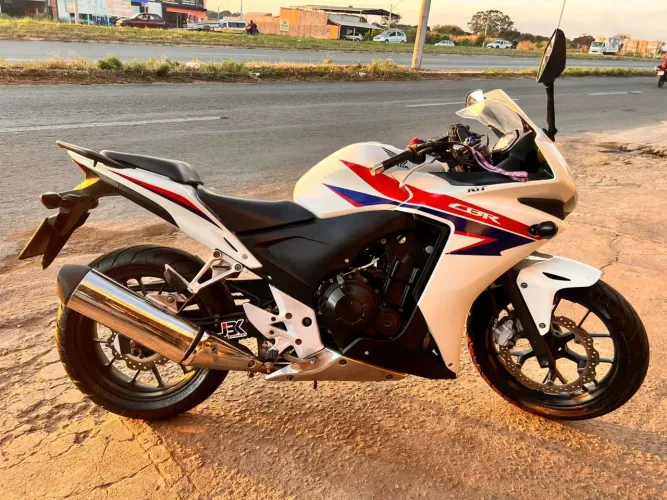 Vendo moto honda CBR 500