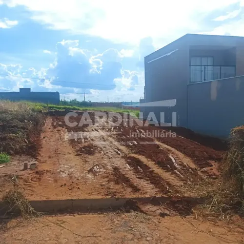 Terreno bem localizado uma região que só cresce bairro Arcoville -São Carlos.