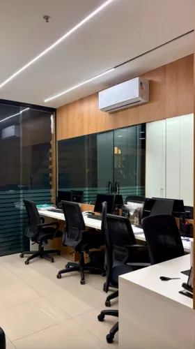 Sala comercial exclusiva