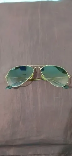 2000  REAIS   VENDO  ÓCULOS  RAI BAN AVIATOR ORIGINAL COMPRADO NA  ITÁLIA  PAIS .