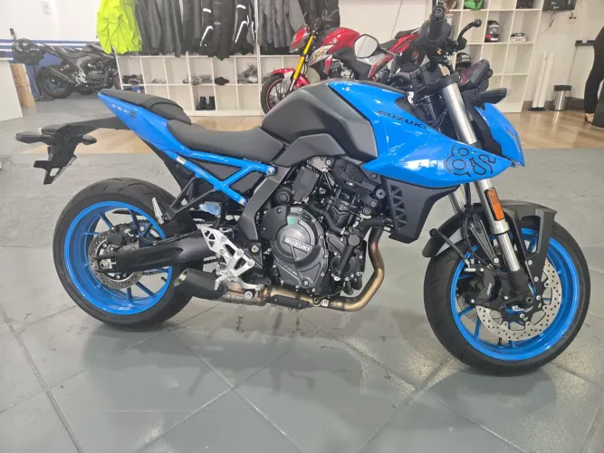 Suzuki 8S