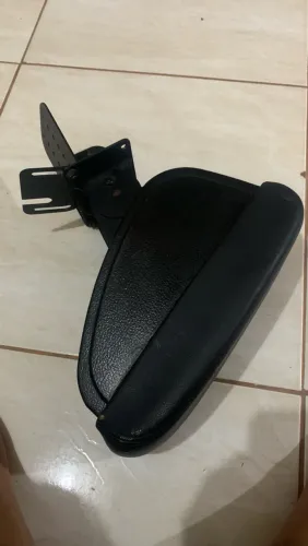 Apoio de braço para carro
