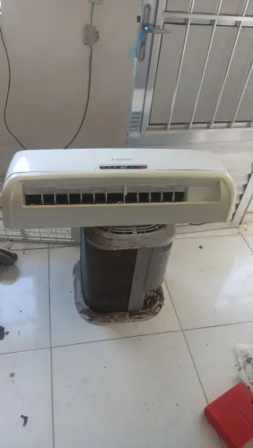 Vendo Ar condicionado 9 mil BTUs 
