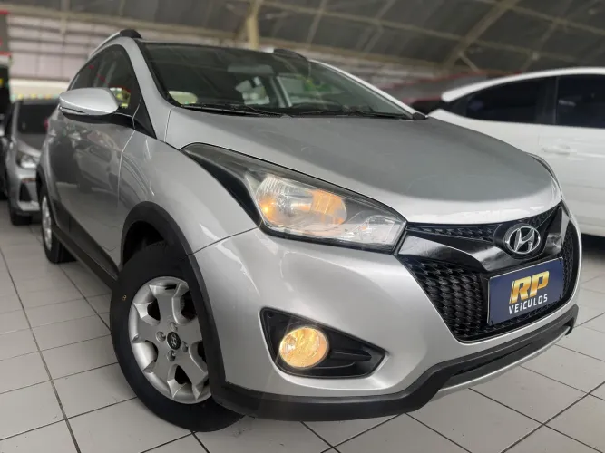 Hyundai HB20X Style 1.6 Flex 16V Aut. 2015