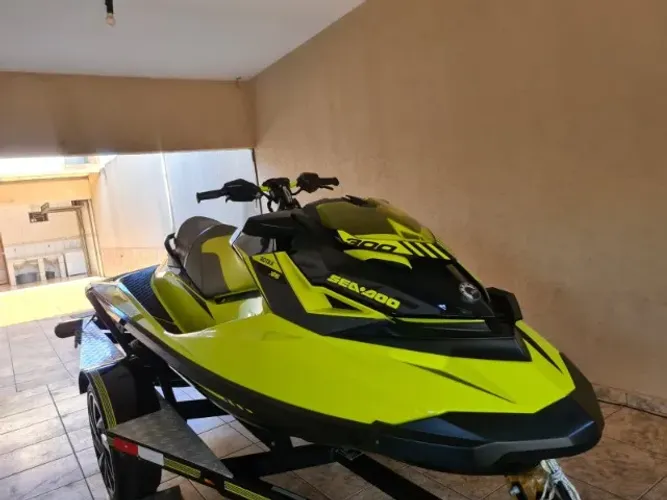 Jet Ski Seadoo RXP 300 (2018)