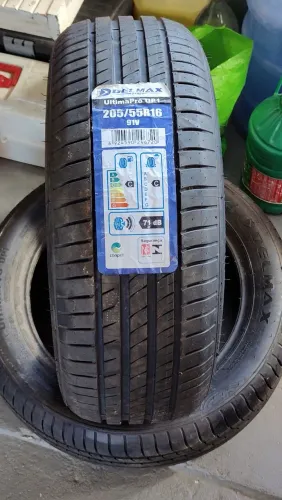 Pneus aro 16 55 205 novos 