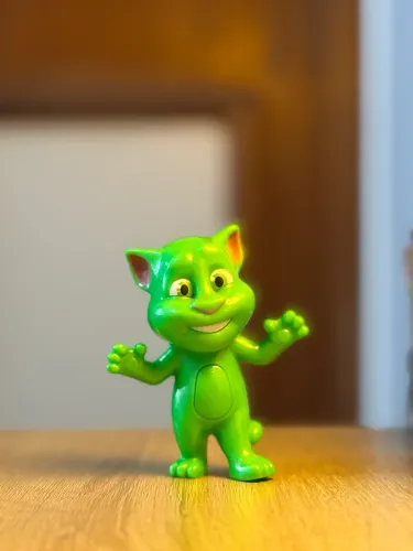 boneco talking tom mcdonalds verde
